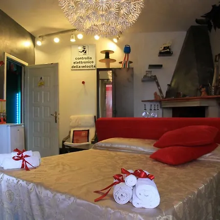 Mah Bed and Breakfast Cannole